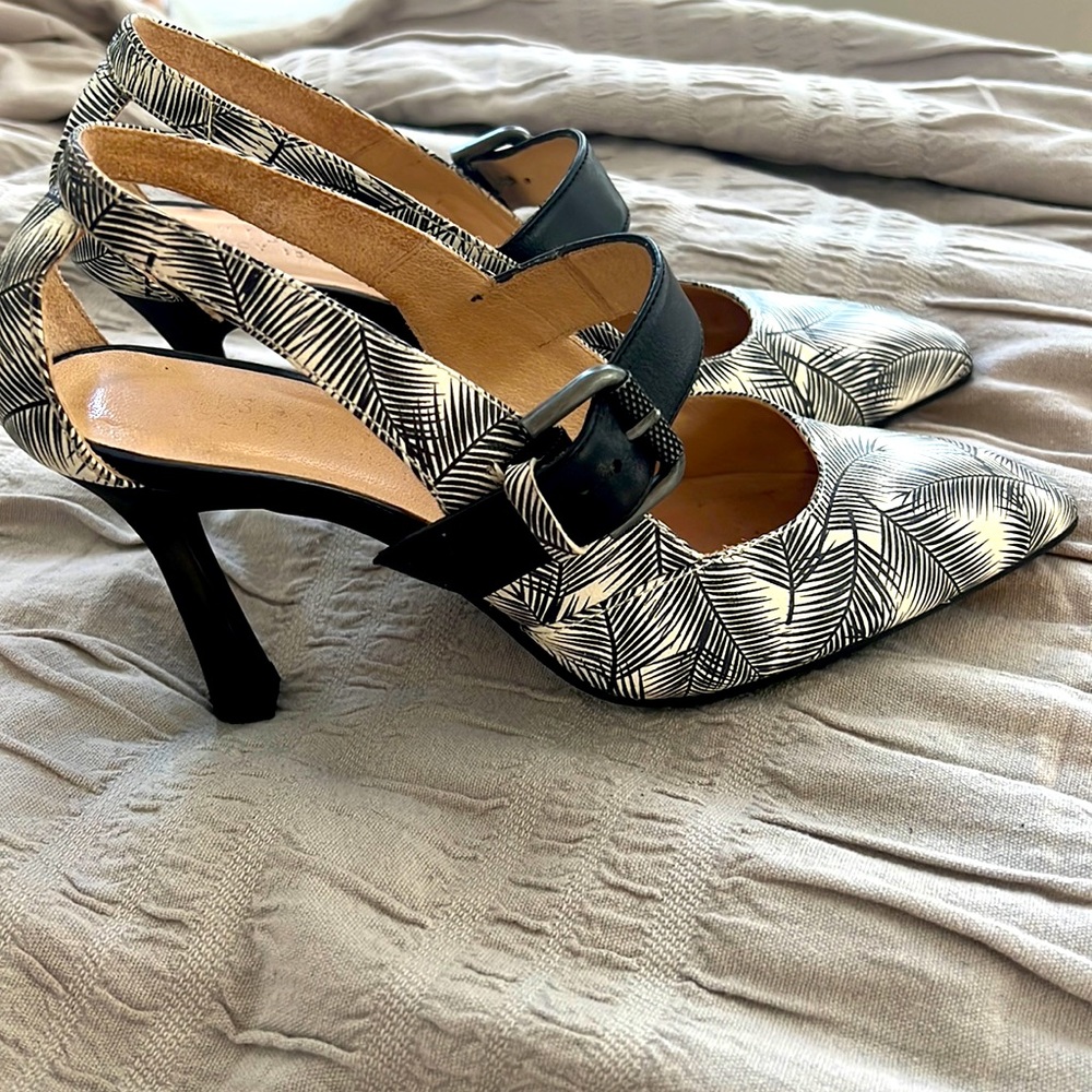 Hispanitas heels